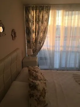 Otel Kalliope 3*