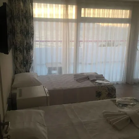 Otel Kalliope Çeşme